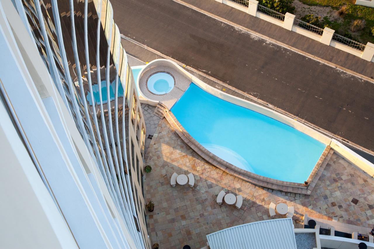 Loddey'S Self Catering Apartments - By Beach Collection Strand Ngoại thất bức ảnh